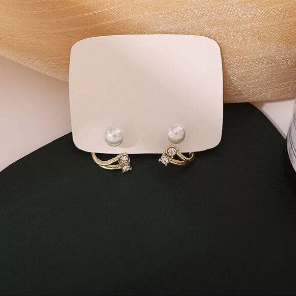 Gold Tone Faux Pearl Cute Stud Earrings - Picture 9 of 9